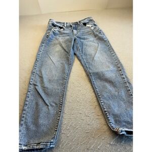 American Eagle Mom Jeans Distressed High Waisted Blue Denim Size 6‎ Relaxed Fit